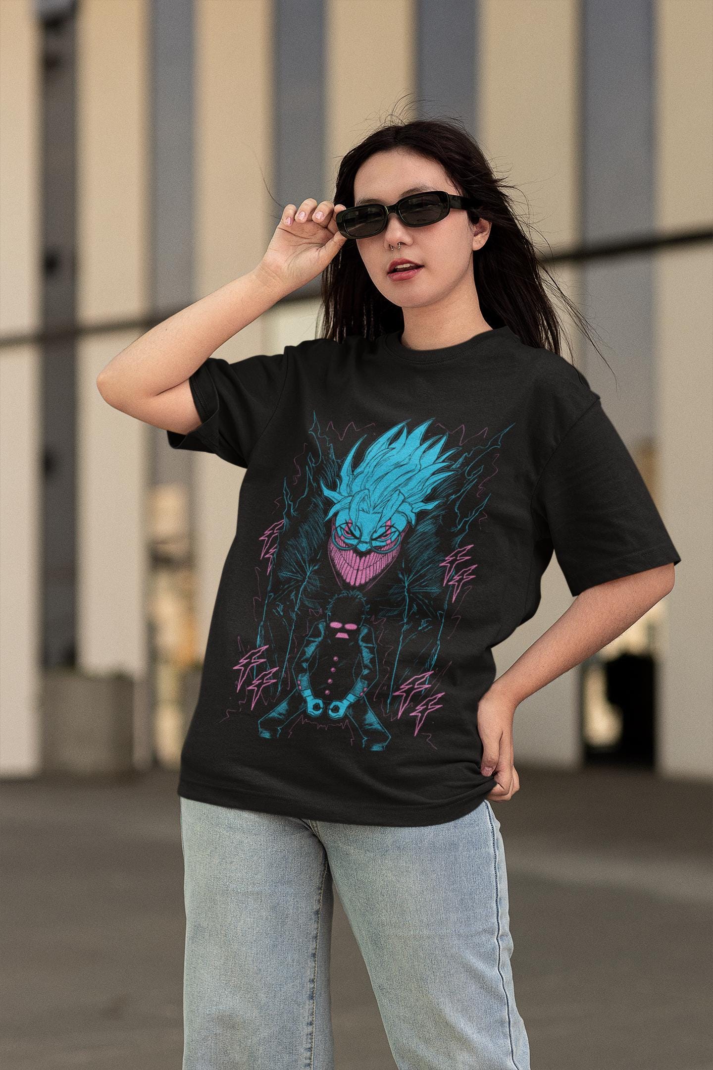 Unisex Horror Manga Creepy Girl T-Shirt, Dark Anime Gothic T-Shirt, Manga Gothic T-Shirt