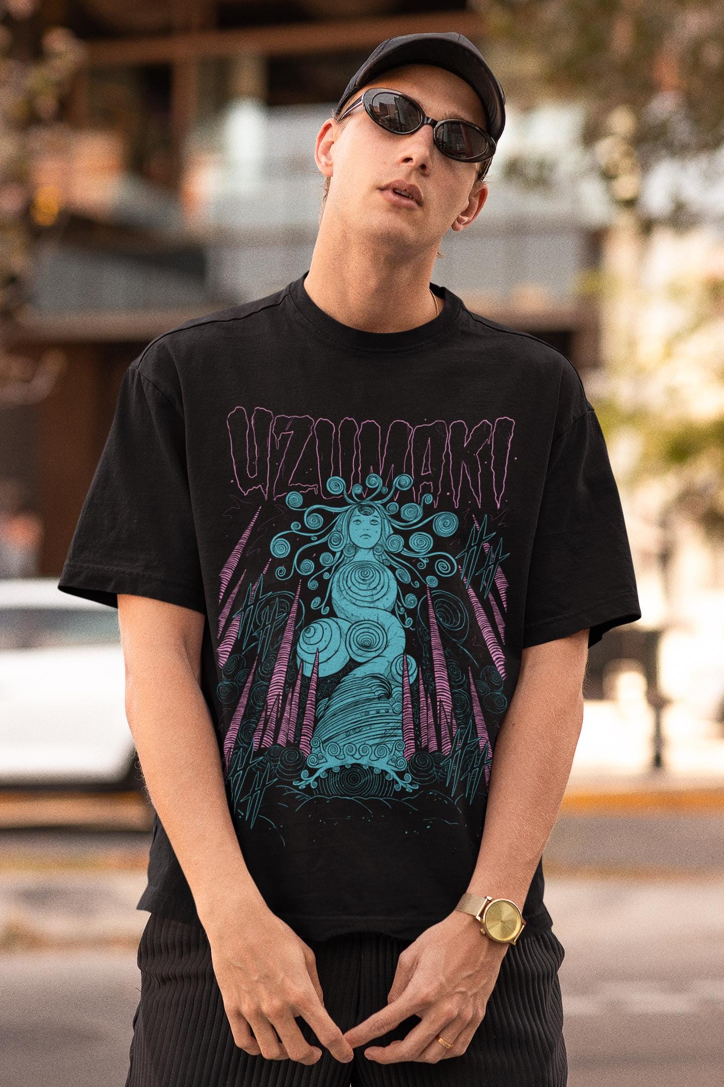 Unisex - Horror Manga Creepy Girl T-Shirt, Dark Anime Gothic T-Shirt, Manga Gothic T-Shirt
